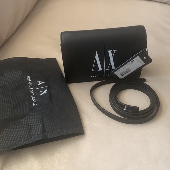 Armani Exchange crossbody - Picture 5 of 6